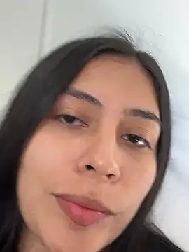 Snapshot of Sophie__Foxxx chatting on 02/27/25, 08:31 Sophie  Foxxx online show from 02/27/25, 08:31