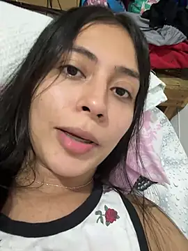 Snapshot of Sophie__Foxxx chatting on 02/28/25, 07:03 Sophie  Foxxx online show from 02/28/25, 07:03