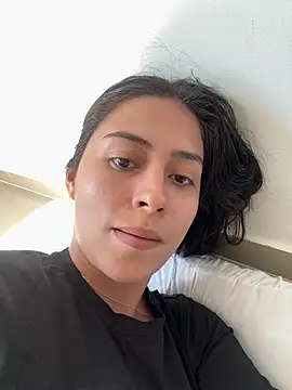 Snapshot of Sophie__Foxxx chatting on 03/10/25, 07:40 Sophie  Foxxx online show from 03/10/25, 07:40