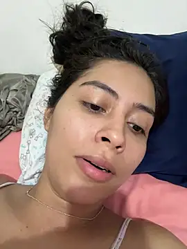 Snapshot of Sophie__Foxxx chatting on 03/15/25, 02:01 Sophie  Foxxx online show from 03/15/25, 02:01