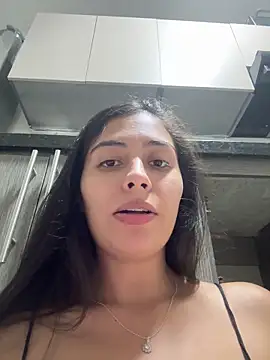 Snapshot of Sophie__Foxxx chatting on 03/19/25, 04:36 Sophie  Foxxx online show from 03/19/25, 04:36