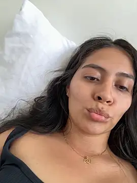 Snapshot of Sophie__Foxxx chatting on 10/07/25, 07:55 Sophie  Foxxx online show from 10/07/25, 07:55