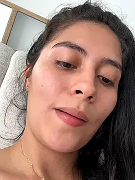 Snapshot of Sophie__Foxxx chatting on 10/08/25, 08:06 Sophie  Foxxx online show from 10/08/25, 08:06