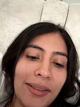 Snapshot of Sophie__Foxxx chatting on 10/23/25, 04:06 Sophie  Foxxx online show from 10/23/25, 04:06