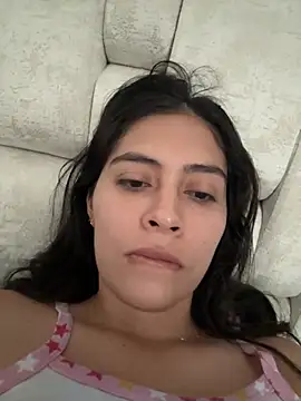 Snapshot of Sophie__Foxxx chatting on 10/25/25, 03:40 Sophie  Foxxx online show from 10/25/25, 03:40