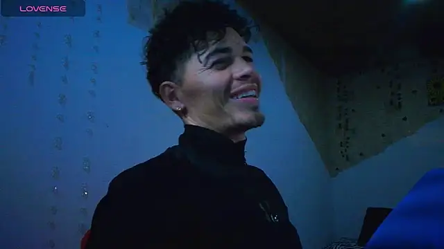 kisstarxxx online show from 09/16/25, 03:18