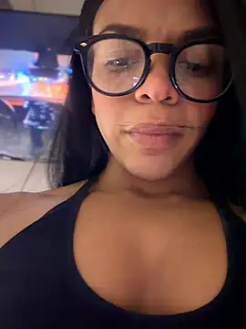 Snapshot of Charly_ chatting on 07/10/26, 03:00 Charly online show from 07/10/26, 03:00