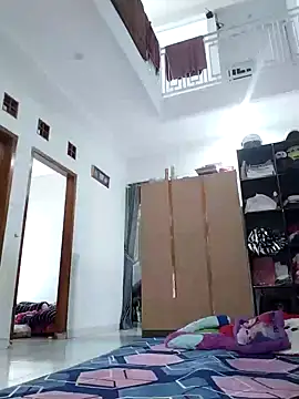 Dwirosebig online show from 10/11/25, 05:17