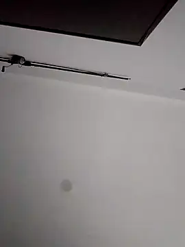 Dwirosebig online show from 11/06/25, 08:54