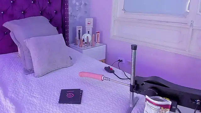 dalila salazar online show from 01/16/25, 03:34