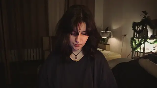 Snapshot of kshishtan chatting on 12/27/24, 05:52 kshishtan online show from 12/27/24, 05:52