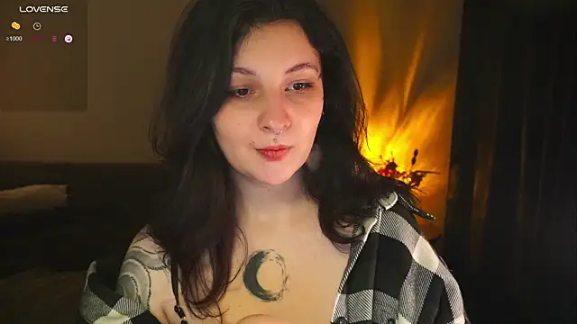 Snapshot of kshishtan chatting on 11/20/25, 05:29 kshishtan online show from 11/20/25, 05:29