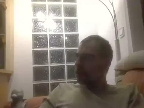 ptitcanard60600 online show from 01/25/25, 11:32