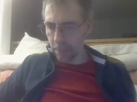 ptitcanard60600 online show from 02/17/25, 10:58