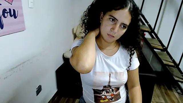 samantha baby  online show from 12/20/24, 11:05