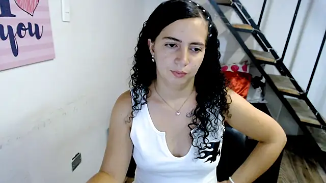 samantha baby  online show from 02/04/25, 10:13