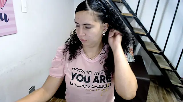 samantha baby  online show from 02/08/25, 09:15