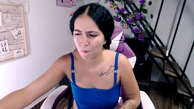 samantha baby  online show from 02/18/26, 05:42