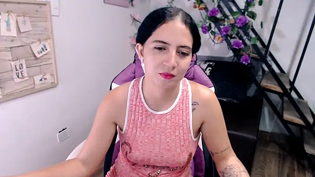 Snapshot of samantha_baby_ chatting on 03/18/26, 08:56 samantha baby online show from 03/18/26, 08:56