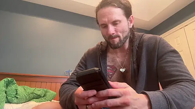 Snapshot of alexmannd chatting on 12/26/24, 02:27 alexmannd online show from 12/26/24, 02:27