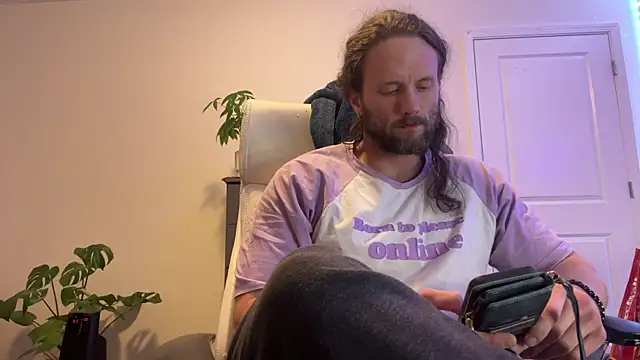 Snapshot of alexmannd chatting on 01/24/25, 04:16 alexmannd online show from 01/24/25, 04:16