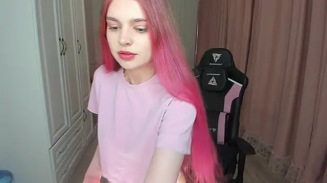 lil cassie online show from 04/16/26, 09:39