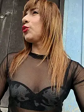 Evehampy online show from 12/19/24, 06:34