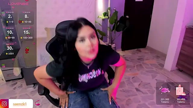 martinasaez online show from 03/30/26, 09:27