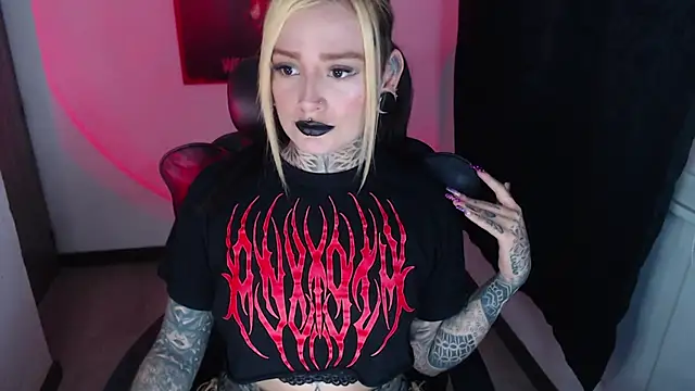 Snapshot of Anaii_Gomez chatting on 01/08/25, 08:07 Anaii Gomez online show from 01/08/25, 08:07