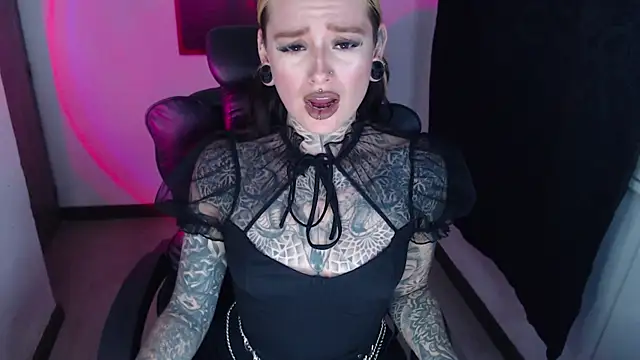 Snapshot of Anaii_Gomez chatting on 01/10/25, 10:36 Anaii Gomez online show from 01/10/25, 10:36