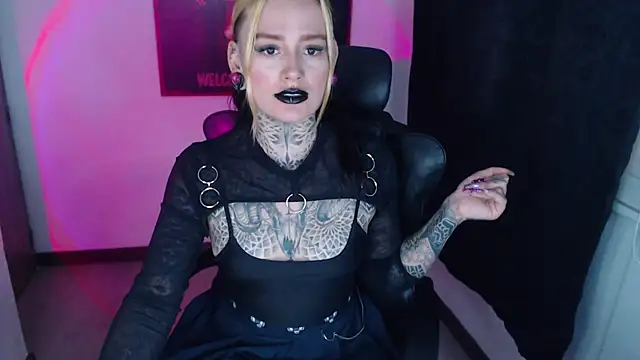 Snapshot of Anaii_Gomez chatting on 01/13/25, 08:04 Anaii Gomez online show from 01/13/25, 08:04