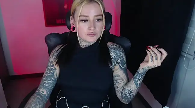 Snapshot of Anaii_Gomez chatting on 01/31/25, 12:06 Anaii Gomez online show from 01/31/25, 12:06