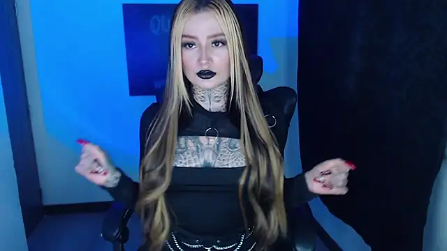 Snapshot of Anaii_Gomez chatting on 02/13/25, 06:38 Anaii Gomez online show from 02/13/25, 06:38