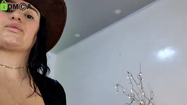 Sisirojas online show from 12/20/24, 10:54