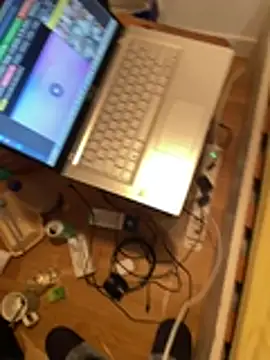 Snapshot of la_chiennete chatting on 03/12/26, 09:21 la chiennete online show from 03/12/26, 09:21