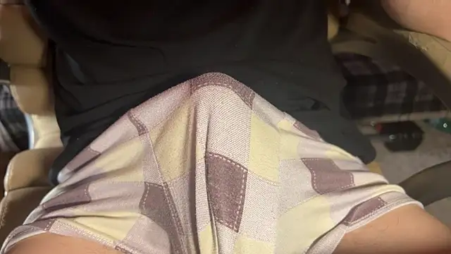 Snapshot of Materdox chatting on 11/25/25, 12:05 Materdox online show from 11/25/25, 12:05