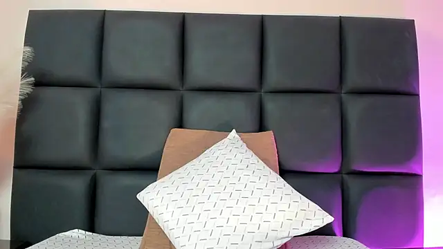 NoraDasilva online show from 01/08/26, 11:29