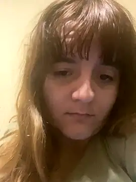 Snapshot of Bombon_ok chatting on 10/31/25, 08:10 Bombon ok online show from 10/31/25, 08:10