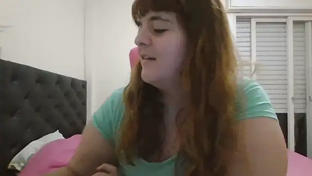 Snapshot of Bombon_ok chatting on 11/05/25, 11:16 Bombon ok online show from 11/05/25, 11:16