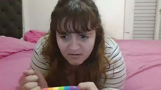 Snapshot of Bombon_ok chatting on 11/08/25, 06:24 Bombon ok online show from 11/08/25, 06:24