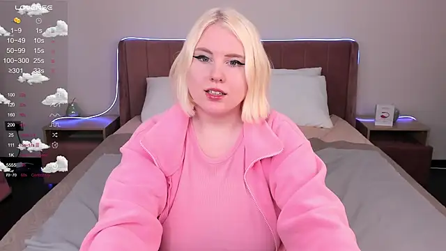 Snapshot of art_lovee chatting on 01/26/25, 08:36 art lovee online show from 01/26/25, 08:36