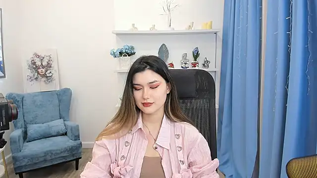 AnneTLi online show from 01/08/26, 03:20