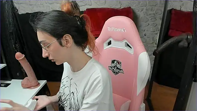 Mayala   online show from 03/28/26, 10:09