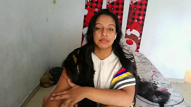 almaswan1 online show from 12/16/24, 05:33