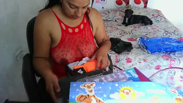 almaswan1 online show from 12/23/24, 03:12