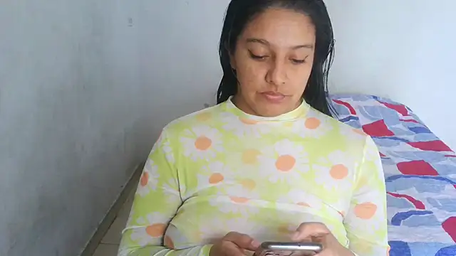 almaswan1 online show from 02/25/25, 02:44