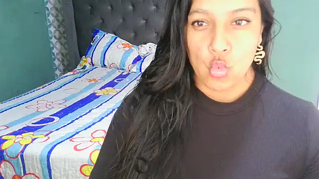 almaswan1 online show from 11/10/25, 04:39