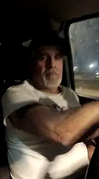 Snapshot of TTolbert chatting on 01/11/25, 07:49 TTolbert online show from 01/11/25, 07:49