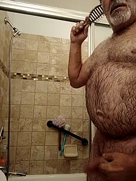 Snapshot of TTolbert chatting on 09/11/25, 12:05 TTolbert online show from 09/11/25, 12:05