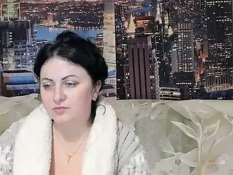 Lillian2 online show from 01/18/25, 11:44